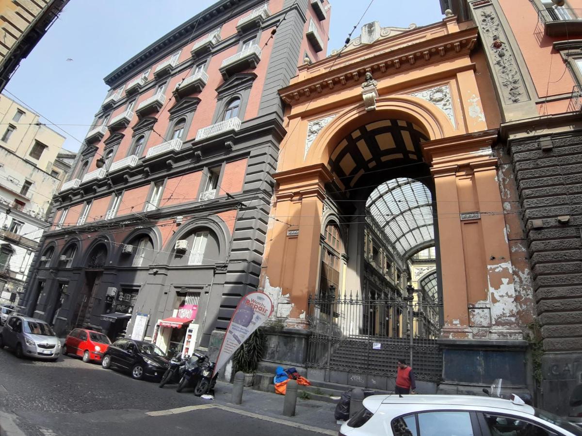 B&B Galleria Principe Di Napoli エクステリア 写真