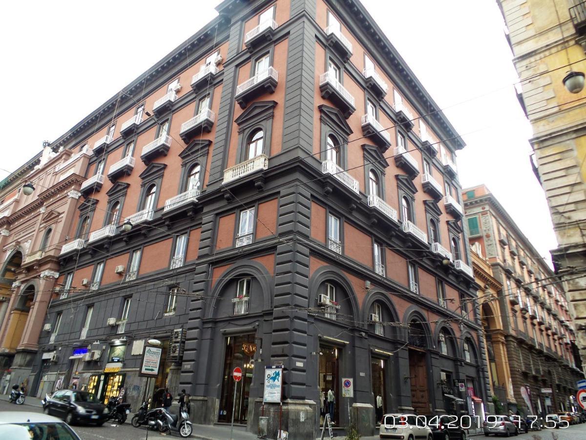 B&B Galleria Principe Di Napoli エクステリア 写真